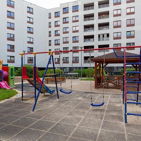 ורשה Spacious Suite With A Hammock And Terrace By Renters Prestige מראה חיצוני תמונה