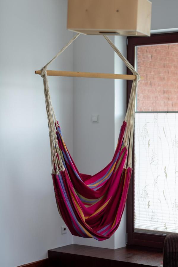 ורשה Spacious Suite With A Hammock And Terrace By Renters Prestige מראה חיצוני תמונה